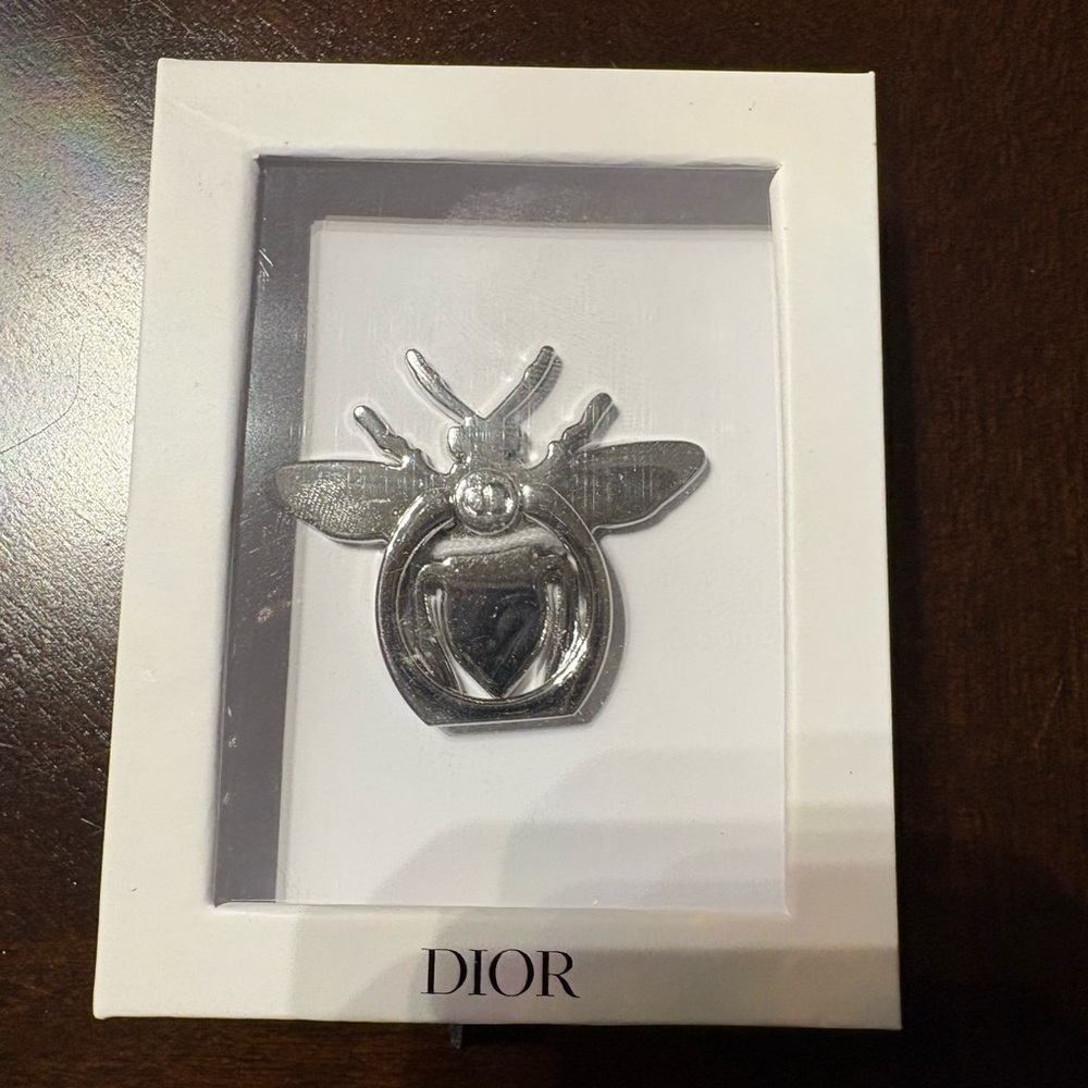 Dior Cell Phone Ring Holder NWT - Picture 5 of 15